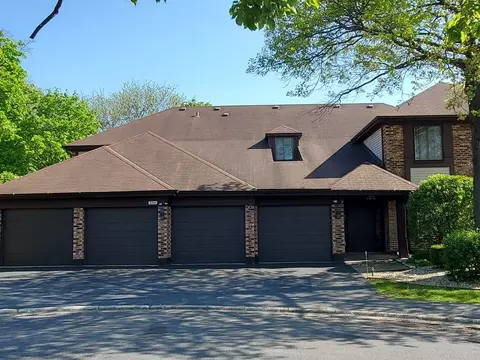 3241 184th St #1A, Homewood, IL 60430