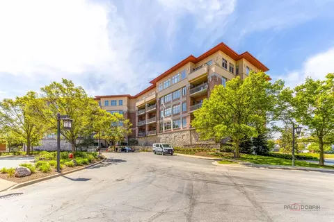 115 Prairie Park Dr #210, Wheeling, IL 60090 photo 2