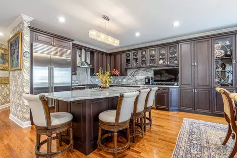 115 Prairie Park Dr #210, Wheeling, IL 60090 photo 17