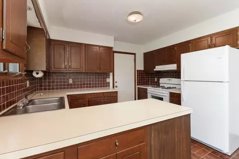 311 Hillside Ln, Bloomington, IL 61701 photo 7