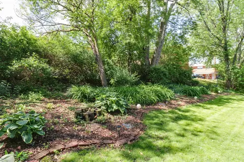 311 Hillside Ln, Bloomington, IL 61701 photo 30