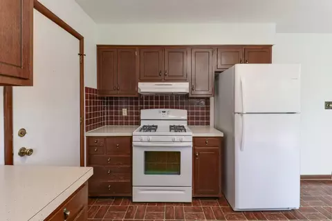 311 Hillside Ln, Bloomington, IL 61701 photo 8