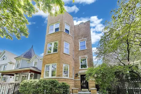 1751 W Granville Ave #1, Chicago, IL 60660