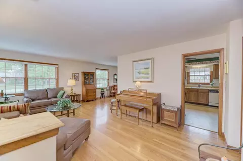 Living - 1408 Evergreen St, Wheaton, IL 60187 photo 1 of 3