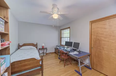 Bedroom - 1408 Evergreen St, Wheaton, IL 60187 photo 5 of 5