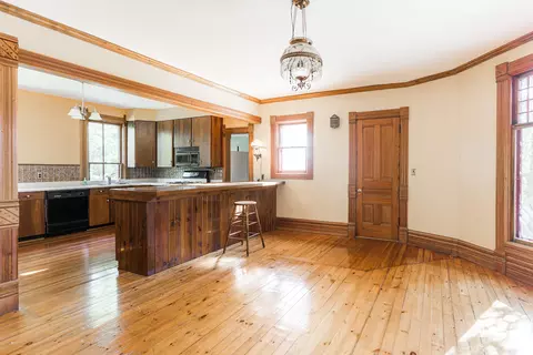 706 Washington Ave, Dixon, IL 61021 photo 17