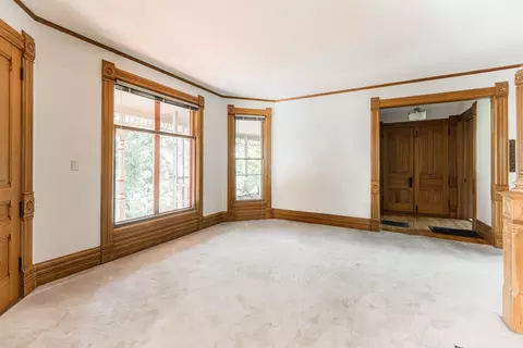 706 Washington Ave, Dixon, IL 61021 photo 8