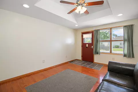 1195 W Williams St, Kankakee, IL 60901 photo 2