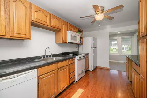 1195 W Williams St, Kankakee, IL 60901 photo 5