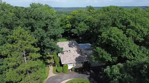 11 S047 Palisades Rd, Burr Ridge, IL 60527