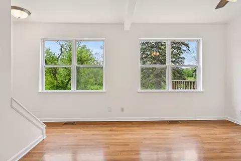 Living - 28549 W High Rd, Ingleside, IL 60041 photo 3 of 4