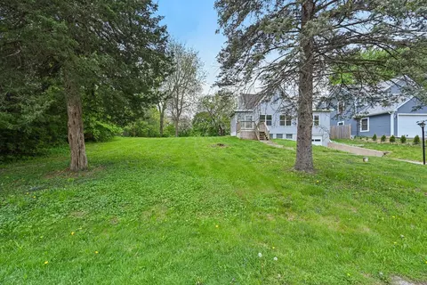 Exterior - 28549 W High Rd, Ingleside, IL 60041 photo 10 of 12