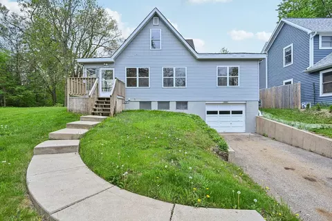28549 W High Rd, Ingleside, IL 60041