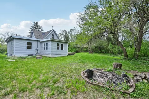 Exterior - 28549 W High Rd, Ingleside, IL 60041 photo 9 of 12