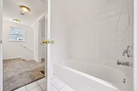 Bath - 28549 W High Rd, Ingleside, IL 60041 photo 3 of 3