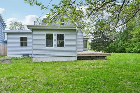 Exterior - 28549 W High Rd, Ingleside, IL 60041 photo 7 of 12