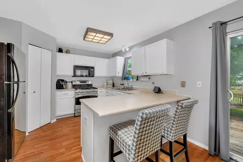 Kitchen - 1604 Heritage Pointe Ct, Plainfield, IL 60586 photo 1 of 3