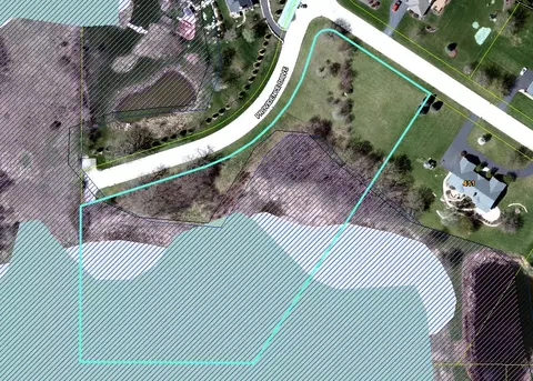 419 Kings Way, Mchenry, IL 60051