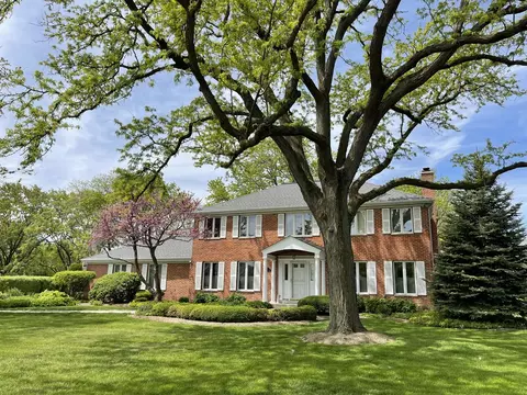 Undisclosed, Oak Brook, IL 60523