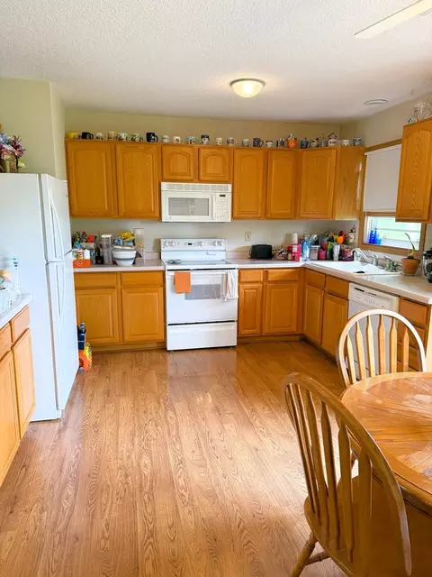 1004 N Hill Dr, Dixon, IL 61021 photo 5