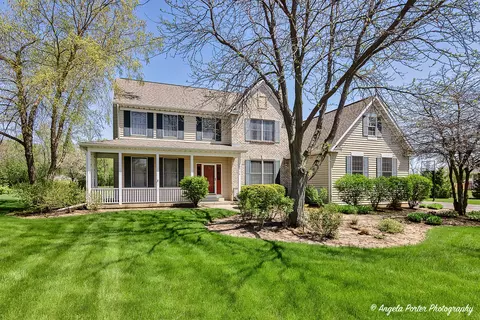 10916 E Riviera Dr, Spring Grove, IL 60081