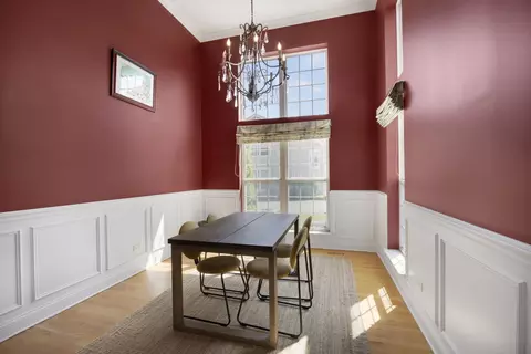 Dining - 920 Willow St, Itasca, IL 60143 photo 1 of 2