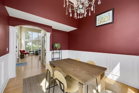 Dining - 920 Willow St, Itasca, IL 60143 photo 2 of 2