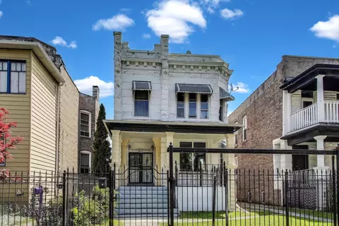 37 N Waller Ave, Chicago, IL 60644