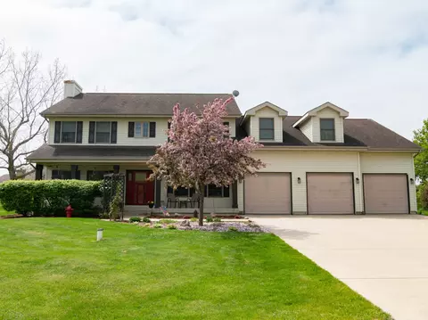 14445 W Walden Ln, Wadsworth, IL 60083