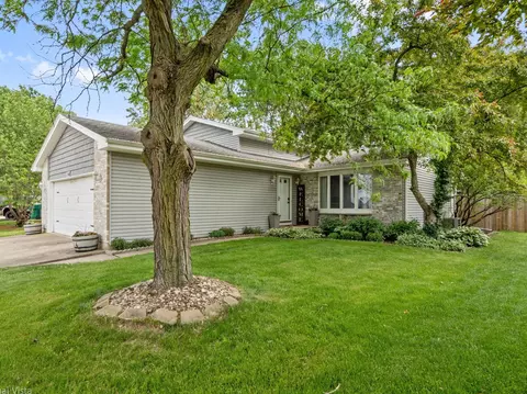 1150 Jerald Dr, Joliet, IL 60431