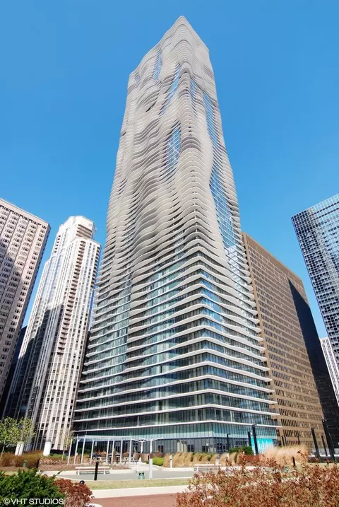 225 N Columbus Dr #7408, Chicago, IL 60601