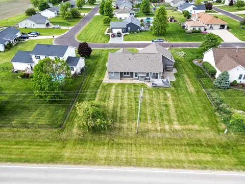 View/Area - 421 Sunset Dr, Colfax, IL 61728 photo 3 of 4