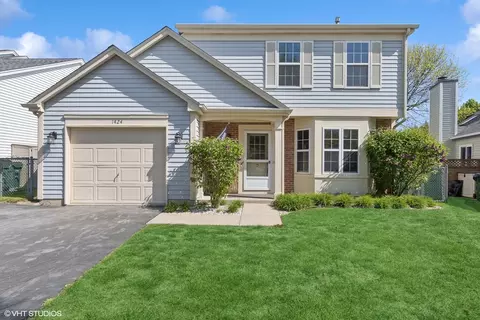 1424 Summerhill Dr, Mundelein, IL 60060