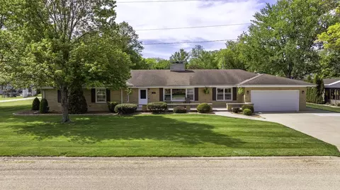 Exterior - 50 Stacy Ave, Streator, IL 61364 photo 9 of 10