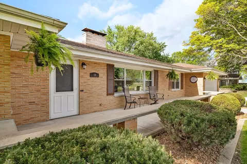 Exterior - 50 Stacy Ave, Streator, IL 61364 photo 3 of 10