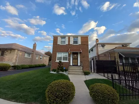 Undisclosed, Chicago, IL 60652