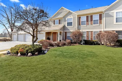 13922 S Bristlecone Dr #C, Plainfield, IL 60544