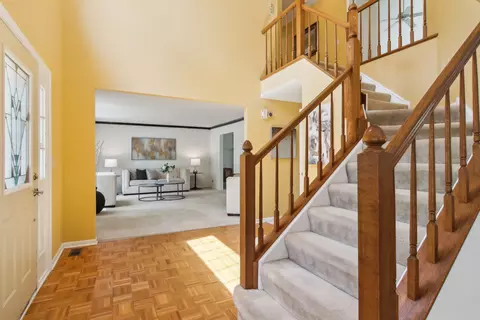 722 Hackberry Ct, Bartlett, IL 60103 photo 7