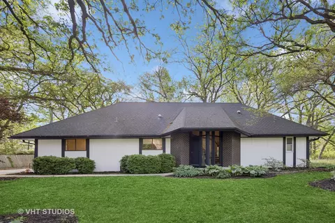 s070 River Lane, Winfield, IL 60190