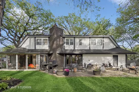 Exterior - s070 River Lane, Winfield, IL 60190 photo 9 of 13