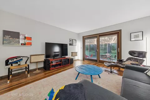 Living - s070 River Lane, Winfield, IL 60190 photo 7 of 7