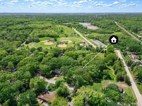 View/Area - s070 River Lane, Winfield, IL 60190 photo 3 of 5