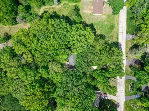 View/Area - s070 River Lane, Winfield, IL 60190 photo 1 of 5