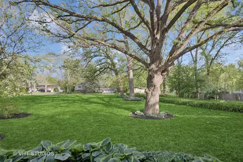 Exterior - s070 River Lane, Winfield, IL 60190 photo 4 of 13