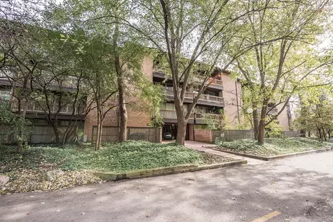 5600 Hillcrest Ln #4G, Lisle, IL 60532