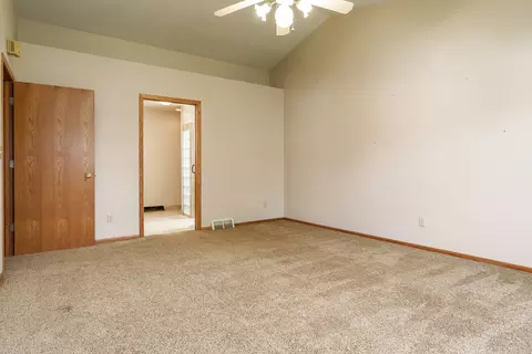 113 Stony Knoll Dr, Davis, IL 61019 photo 10