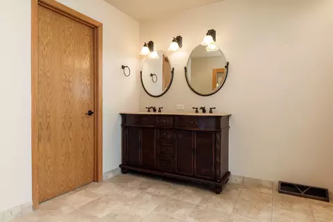 113 Stony Knoll Dr, Davis, IL 61019 photo 11