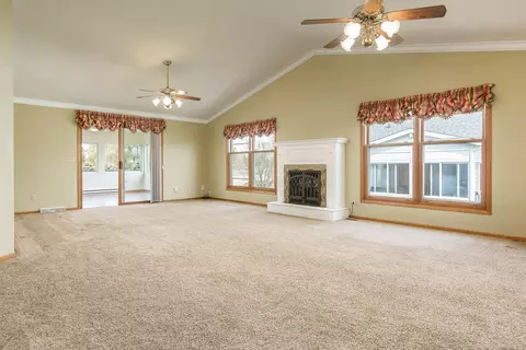 113 Stony Knoll Dr, Davis, IL 61019 photo 3