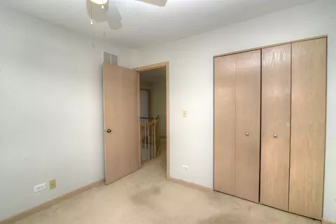 Bedroom - 1218 Dunamon Dr, Bartlett, IL 60103 photo 6 of 6