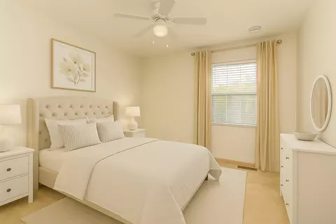 Bedroom - 1218 Dunamon Dr, Bartlett, IL 60103 photo 4 of 6